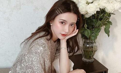 撩女朋友的情话套路短句一问一答，怎么撩女朋友句子