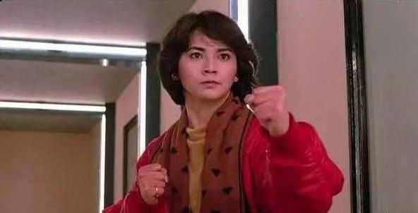 孙俪靠山胡慧中出事, 其丈夫在纽约被抓获。