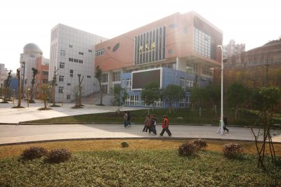 ​重庆市-渝北区-渝北中学-公办-初中