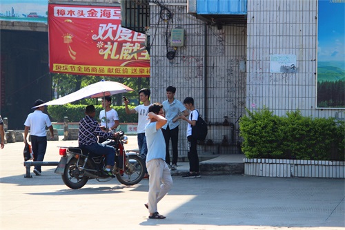 实拍东莞樟木头客运总站，有多少人曾经来这里坐过车现已成回忆