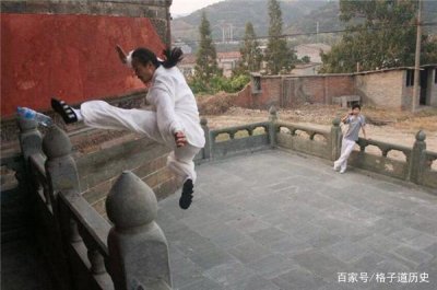 ​世上唯一还在练轻功的“武僧”释理亮，目前已经练到最后一重