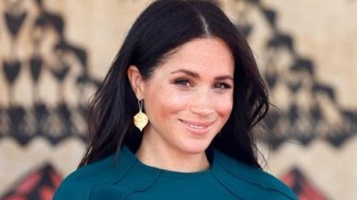 ​英媒：哈里王子爱妻梅根王妃遭英国小报围攻的原因