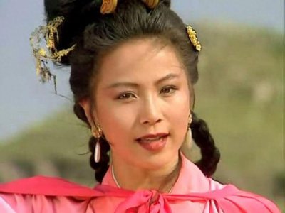 ​孙权的妹妹出嫁后，依然心系江东，为何曹操的女儿，却维护汉献帝