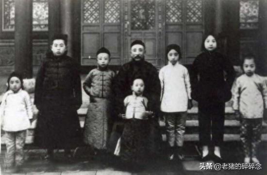“东北王”张作霖6个女儿照片首次曝光，个个如花似玉