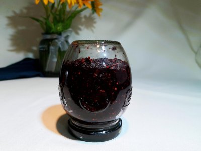 ​自制桑葚果酱，配方和做法全都告诉你，酸甜好吃，放一年也不会坏