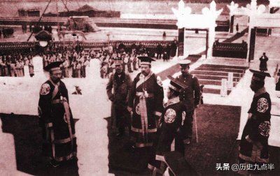 ​30年前河南一农民称帝，拥兵15人立国2年，后被3名民警灭国了