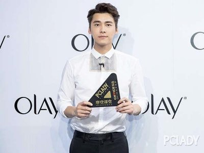 ​李易峰的家庭背景父母是做什么的