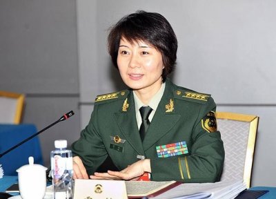 ​中国警花雷敏：57秒徒手攀爬5楼，大校军衔，为何却嫁给保安