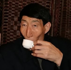 ​中国巨人鲍喜顺：不听医生劝告执意生下一子，儿子现在多高了