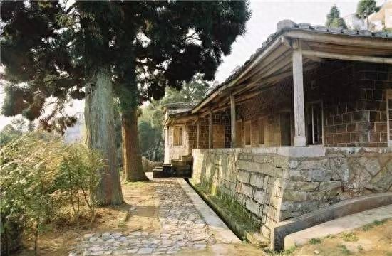 「行走榕树下」记忆中的鼓岭老建筑