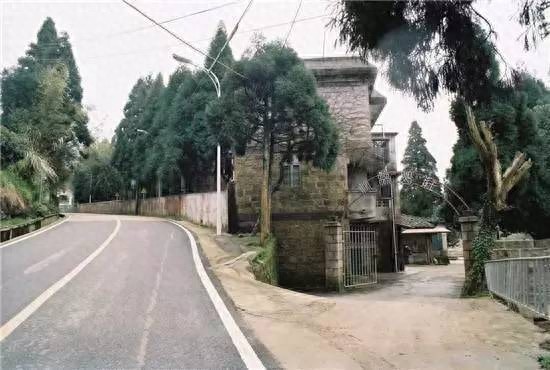 「行走榕树下」记忆中的鼓岭老建筑