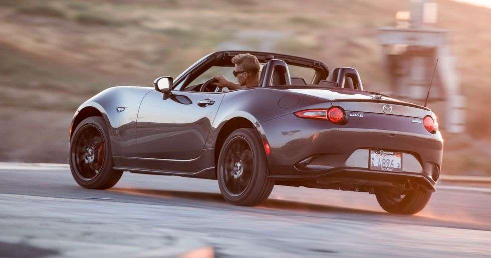 油价飙升时代，这十款车堪称年度省油好开又省心