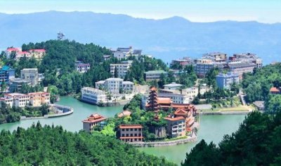 ​咸宁的旅游景点推荐（咸宁十大旅游景区）