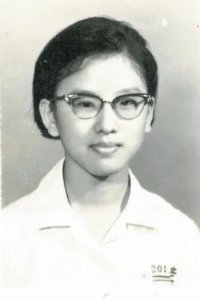 ​洪秀柱：一生致力于两岸统一的“爱国人士”