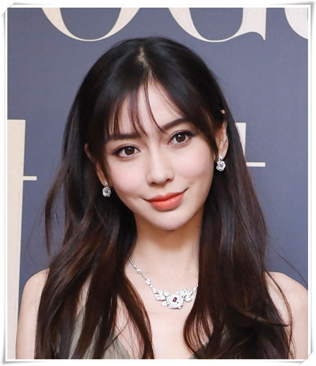 哪个明星的头像最好看？网友：最后一张看的心都酥了