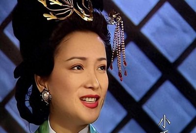 ​智勇周瑜谢世，江东美人小乔命途如何？时代浪潮下的爱情传奇