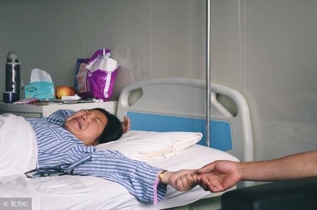 “企鹅病”妈妈赌上性命怀孕，孩子却遗传了她的病，只好忍痛引产