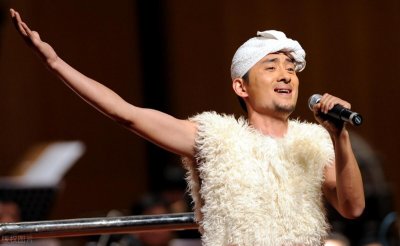 ​来看看2005年至今历届《星光大道》走出的“星”和历年冠亚季排名