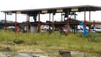 ​中国的五星红旗国庆当晚亮相阿联酋的世界第一高楼