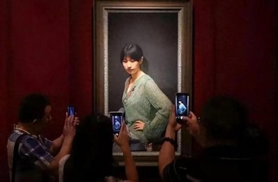 ​冷军的艺术传奇：一幅肖像画的漫长征程