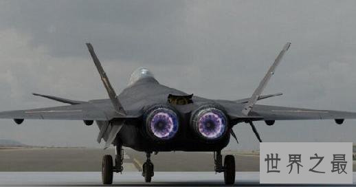 中国最新战斗机歼31,据说可以和美国第五代战斗机直接竞争