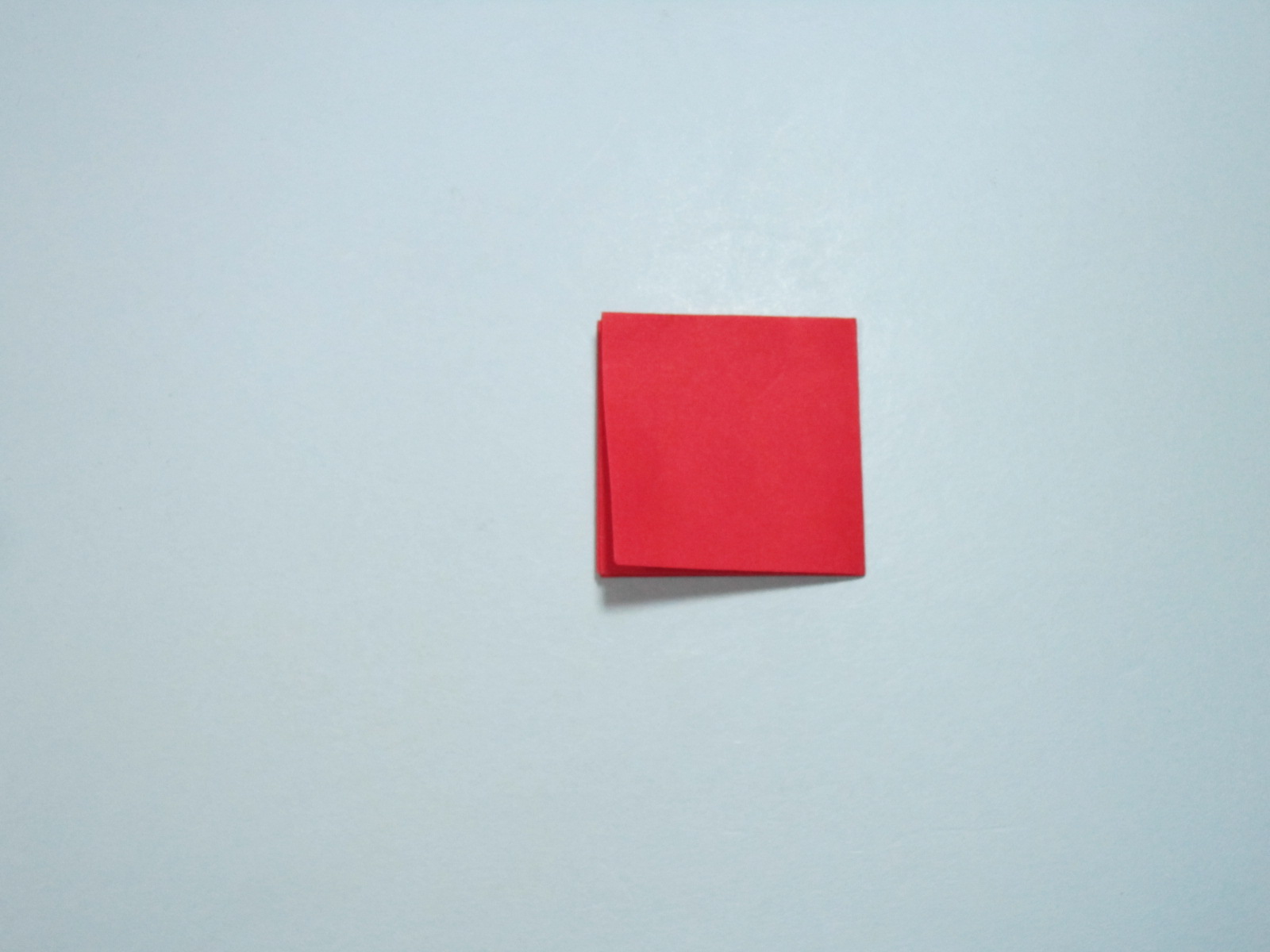 纸玫瑰花的折法(手工玫瑰花的折法步骤图解)