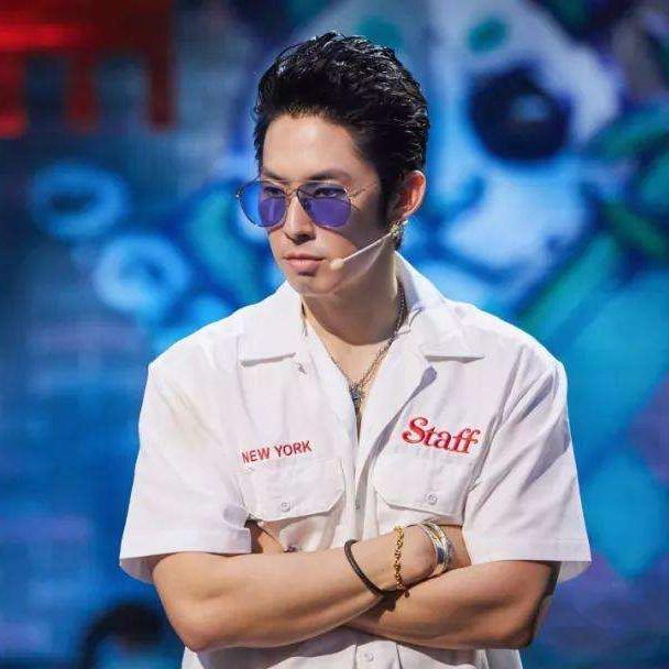 流星花园f4是什么时候拍的 流星花园19年中年F4处境落魄(29)