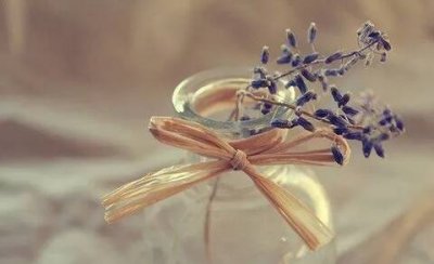 ​红色经典爱国诗词有哪些，20首红色经典古诗词