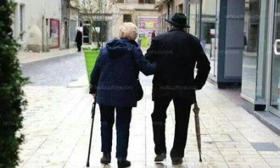 ​过年过节给父母多少钱(过年给父母多少红包最合适)