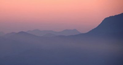 ​女人失恋怎样才能走得出来？需要摆正4个心态