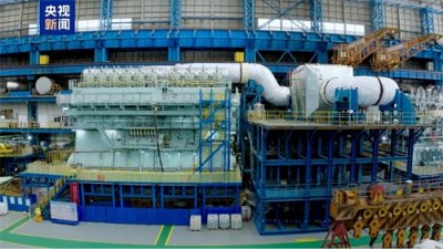 ​中国动力革命的里程碑：全球最大甲醇双燃料发动机问世