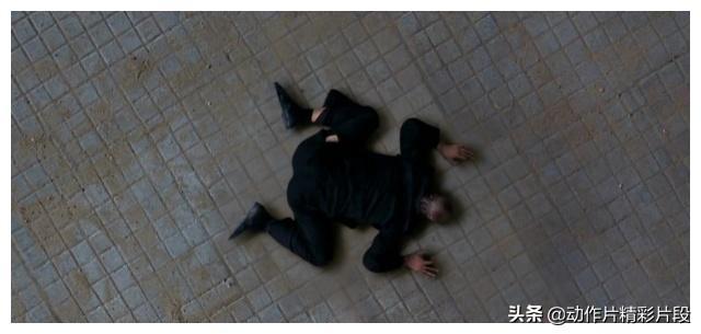 李连杰全部电影作品（金像奖史上的12部最佳动作片）(7)