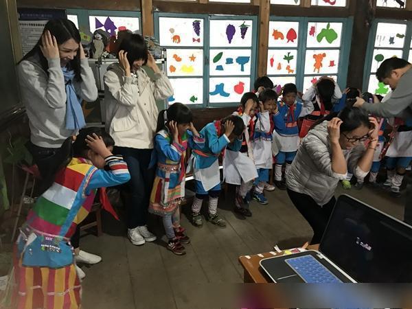 《和平饭店》里被吐槽嘴大,而她在公益上的时间,比拍戏时间还多