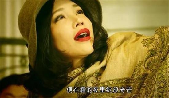 《和平饭店》里被吐槽嘴大,而她在公益上的时间,比拍戏时间还多