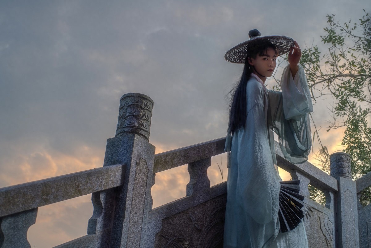 卧龙生武侠小说之七——《天剑绝刀》