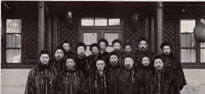 ​阿哥、亲王、郡王、贝勒、贝子有何区别，悬殊有多大