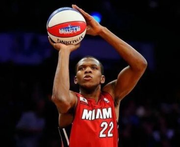 ​细数NBA近十年历届三分球大赛冠军