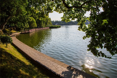 长沙烈士公园，环境好还免费，恋爱圣地：）全国十大城市公园之一