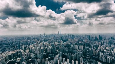 ​我国的城镇化下，不同时期城市化发展进程如何持续推进？