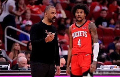 ​火箭队十一连胜后遭遇四连败，究竟发生了什么？