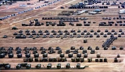 ​一字之别引发的军衔之争：军长与军团长的真实级别揭秘！