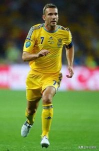 ​独闯龙潭！盘点十大单刀球技术最好的巨星