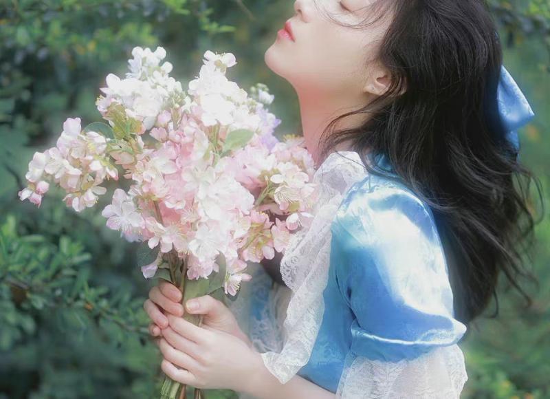 丈夫出轨了妻子怎么去挽回，丈夫出轨了，如何挽回妻子的心？