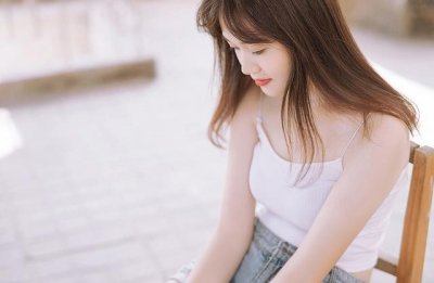 ​小说：穷小子公开富豪身份，XO七千多一瓶，他：先来十瓶