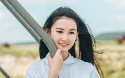 ​小说：被鄙视的小职员摊牌了，我是豪门，零花钱2亿，出门坐飞机