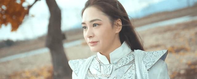 阿娇清纯玉女竟出演靠卖肉（打擦边球的网络大电影）