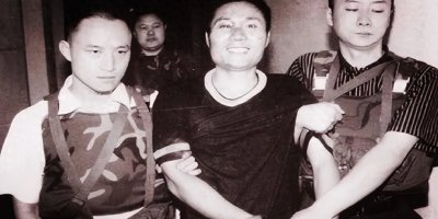 ​揭秘：00年湖南常德运钞车大劫案！10年后追凶警察却被判死刑？