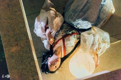 ​小说：她被继母偷偷卖给男人当媳妇，见到男人后不由惊呼：是你？