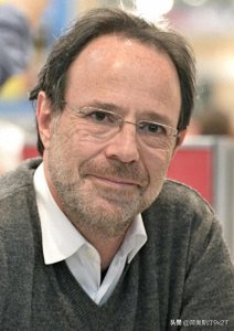 ​马克·李维和他的长篇小说《那些我们没谈过的事》