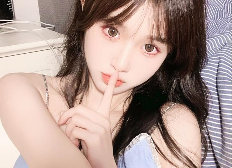 你早晚会明白：爱一个人，“由浅入深”易，“由深入浅”难